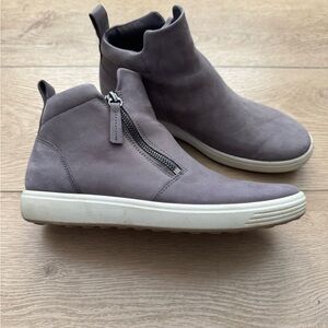 ecco gray women’s shoes size 9-9.5